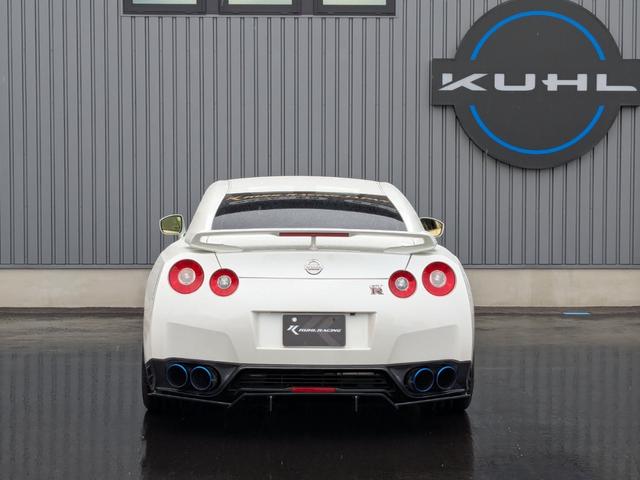 GT-R プレミアムエディション 4WD KUHLコンプリート KUHL35R-FAフロントバンパー/KR-35RRIIサイド/リヤディフューザーフィン付き/KUHL4テールマフラー/VERZ20インチKCV04アルミ/デジタルミラー(8枚目)