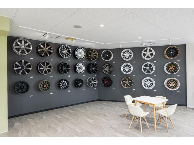 アルファード 2.5S KUHLコンプリート 30A-RSフロント/サイド/リア/ボンネット KUHLオリジナルホイールVERZ20インチKCV03 BLITZ車高調 ALPINEBIGX ALPINEフリップダウンモニター(60枚目)