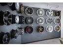 ベースグレード 6MT KUHLコンプリート KUHLオリジナルエアロフロント/サイド/リア/ウィング 車検対応GReddyマフラー BLITZ/ZZ-R車高調 アドバンレーシングAW17インチ シートヒーター(58枚目)