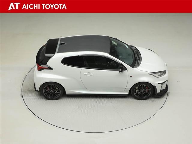GRヤリス RZ ハイパフォーマンス 1オーナ Iストップ ナビ付 LEDヘッド 盗難防止システム AWD フルオートエアコン 横滑り防止装置付き スマートキ- ミュージックプレイヤー接続可 ABS付き アルミ パワーウインドウ ETC(15枚目)