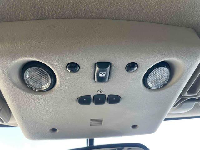 ハマーH2 ラグジュアリーパッケージ 4WD バックカメラ サンルーフ ナビ アルミホイール AT エアコン 運転席エアバッグ 助手席エアバッグ(8枚目)