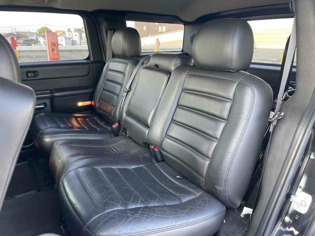 ハマーH2 ラグジュアリーパッケージ 4WD バックカメラ サンルーフ ナビ アルミホイール AT エアコン 運転席エアバッグ 助手席エアバッグ(9枚目)