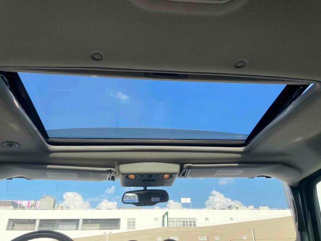 ハマーH2 ラグジュアリーパッケージ 4WD バックカメラ サンルーフ ナビ アルミホイール AT エアコン 運転席エアバッグ 助手席エアバッグ(10枚目)