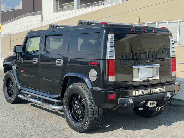 ハマーH2 ラグジュアリーパッケージ 4WD バックカメラ サンルーフ ナビ アルミホイール AT エアコン 運転席エアバッグ 助手席エアバッグ(17枚目)
