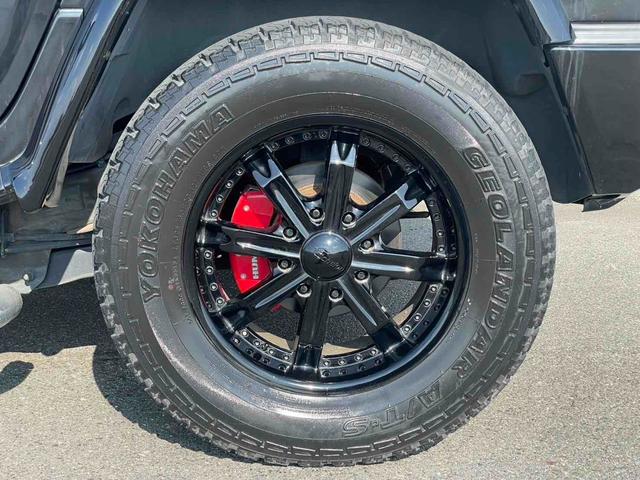 ハマーH2 ラグジュアリーパッケージ 4WD バックカメラ サンルーフ ナビ アルミホイール AT エアコン 運転席エアバッグ 助手席エアバッグ(20枚目)