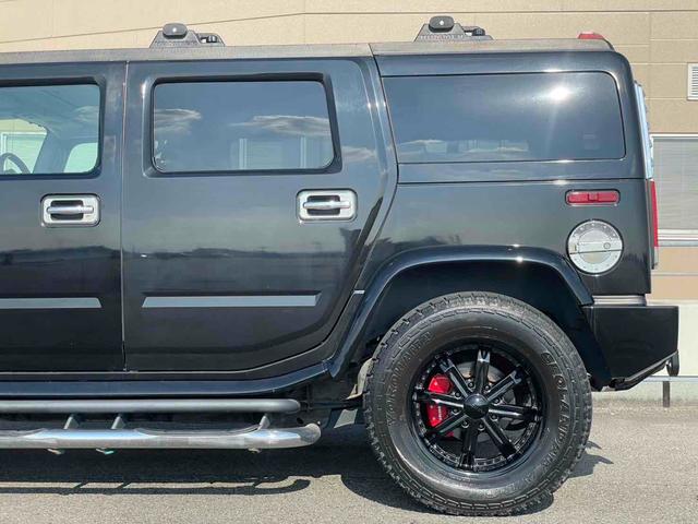 ハマーH2 ラグジュアリーパッケージ 4WD バックカメラ サンルーフ ナビ アルミホイール AT エアコン 運転席エアバッグ 助手席エアバッグ(25枚目)