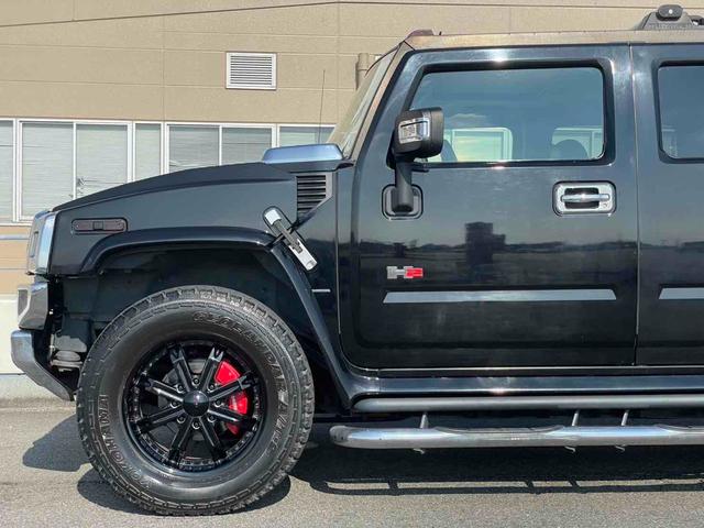 ハマーH2 ラグジュアリーパッケージ 4WD バックカメラ サンルーフ ナビ アルミホイール AT エアコン 運転席エアバッグ 助手席エアバッグ(27枚目)