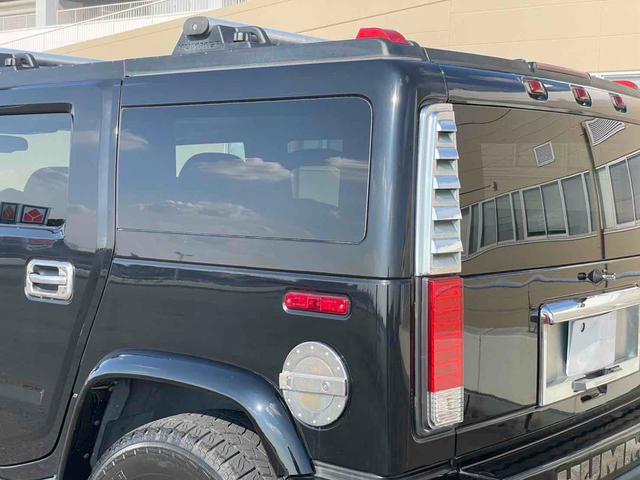 ハマーH2 ラグジュアリーパッケージ 4WD バックカメラ サンルーフ ナビ アルミホイール AT エアコン 運転席エアバッグ 助手席エアバッグ(32枚目)