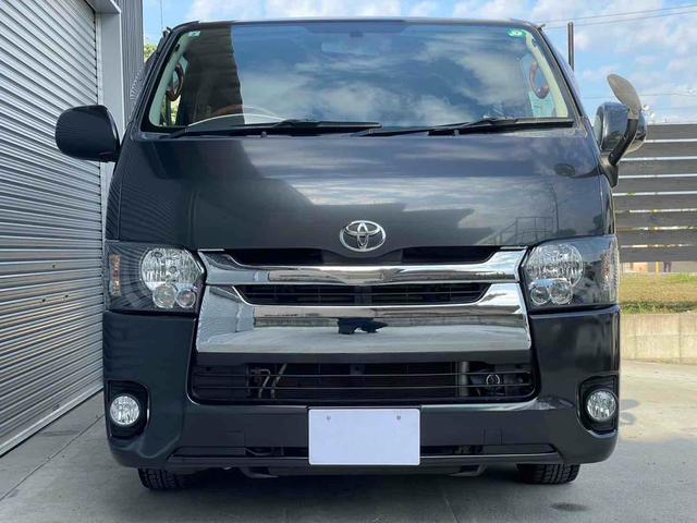 ハイエースバン ロングスーパーＧＬ　４型仕様　スーパーＧＬ　ローダウン　リアエアコン　ディーゼル　２ＷＤ　ナビ　バックカメラ　インナーブラック　ガンメタ　キーレス（6枚目）