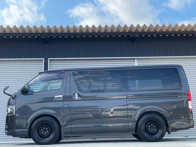 ハイエースバン ロングスーパーＧＬ　４型仕様　スーパーＧＬ　ローダウン　リアエアコン　ディーゼル　２ＷＤ　ナビ　バックカメラ　インナーブラック　ガンメタ　キーレス（8枚目）