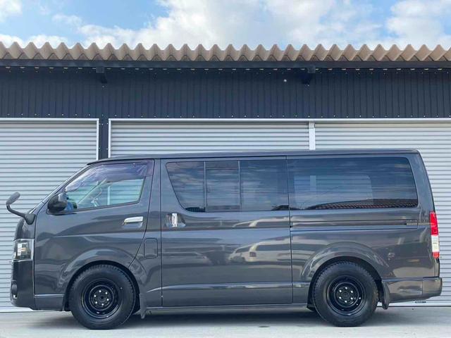 ハイエースバン ロングスーパーＧＬ　４型仕様　スーパーＧＬ　ローダウン　リアエアコン　ディーゼル　２ＷＤ　ナビ　バックカメラ　インナーブラック　ガンメタ　キーレス（9枚目）