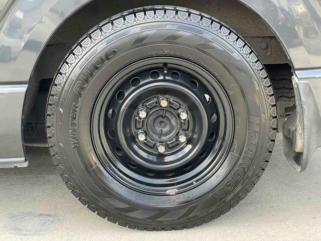 ハイエースバン ロングスーパーＧＬ　４型仕様　スーパーＧＬ　ローダウン　リアエアコン　ディーゼル　２ＷＤ　ナビ　バックカメラ　インナーブラック　ガンメタ　キーレス（17枚目）