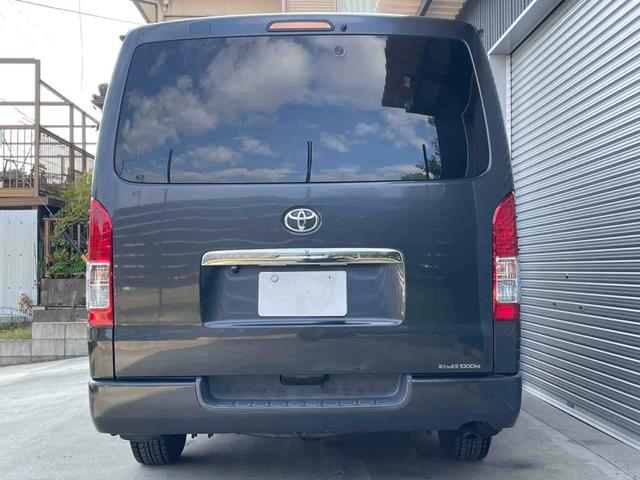 ハイエースバン ロングスーパーＧＬ　４型仕様　スーパーＧＬ　ローダウン　リアエアコン　ディーゼル　２ＷＤ　ナビ　バックカメラ　インナーブラック　ガンメタ　キーレス（20枚目）