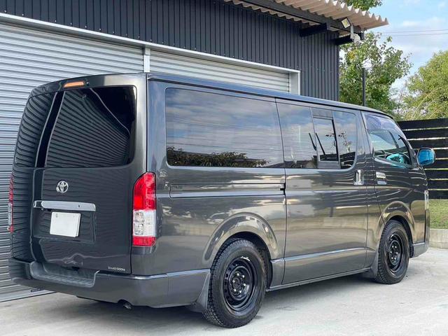 ハイエースバン ロングスーパーＧＬ　４型仕様　スーパーＧＬ　ローダウン　リアエアコン　ディーゼル　２ＷＤ　ナビ　バックカメラ　インナーブラック　ガンメタ　キーレス（35枚目）