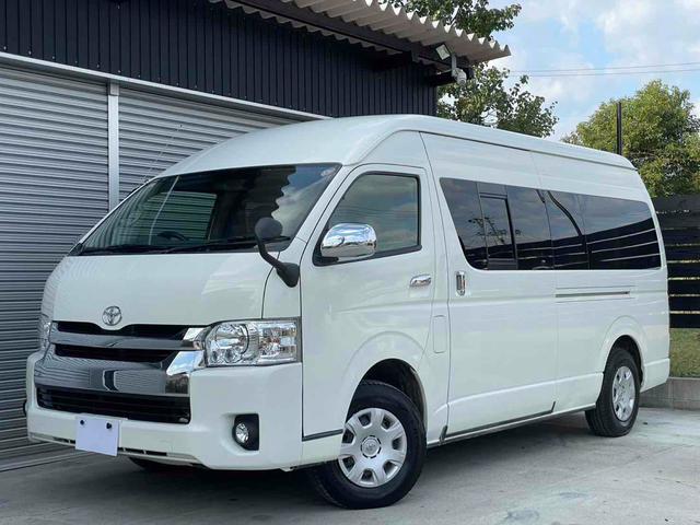 ハイエースコミューター 普通免許 ディーゼル 4WD GLインテリア 天井エアコン 電動格納ミラー ナビ バックカメラ シートカバー(2枚目)