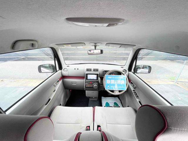 ムーヴコンテ Ｇ　ＮＡＶＩ　バックカメラ　ナビ　ＴＶ　スマートキー　アイドリングストップ　ベンチシート　ＣＶＴ　盗難防止システム　ＡＢＳ　ミュージックプレイヤー接続可　衝突安全ボディ　エアコン　パワーステアリング（2枚目）