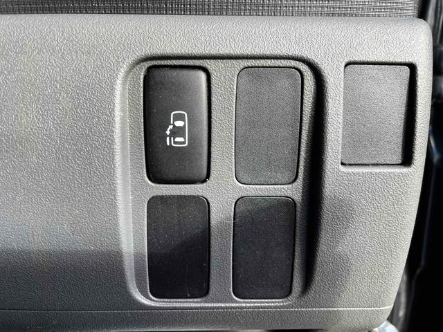 タント カスタムXリミテッド ETC 電動スライドドア ナビ TV HID スマートキー ベンチシート CVT 盗難防止システム ABS アルミホイール 衝突安全ボディ エアコン パワーステアリング パワーウィンドウ(6枚目)