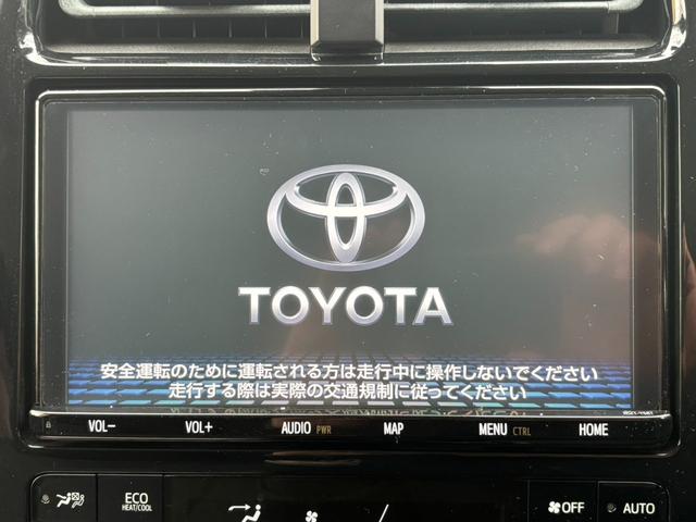 プリウス Ｓセーフティプラス　純正９インチナビ　バックカメラ　ＥＴＣ　インテリキー　Ｂｌｕｅｔｏｏｔｈ　衝突軽減　レーダークルーズ　プッシュスタート（4枚目）