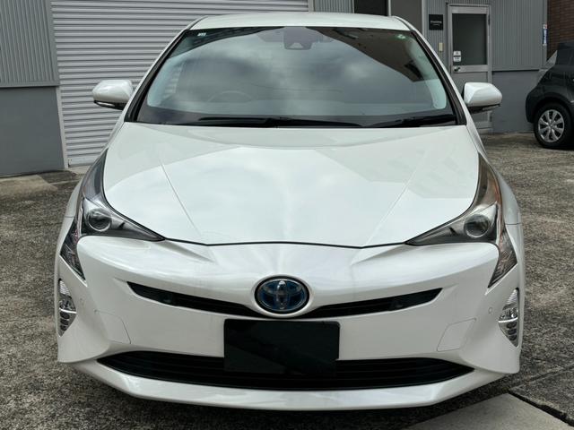 プリウス Ｓセーフティプラス　純正９インチナビ　バックカメラ　ＥＴＣ　インテリキー　Ｂｌｕｅｔｏｏｔｈ　衝突軽減　レーダークルーズ　プッシュスタート（21枚目）