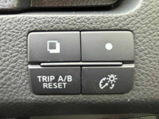 セレナ ハイウェイスター Vセレ+セーフティ SHV Aセフ フリップダウンモニター 両側電動パワースライド 純正ナビ 全周囲カメラ ETC LEDヘッド インテリキー プッシュスタート Bluetooth接続 衝突軽減装置(26枚目)