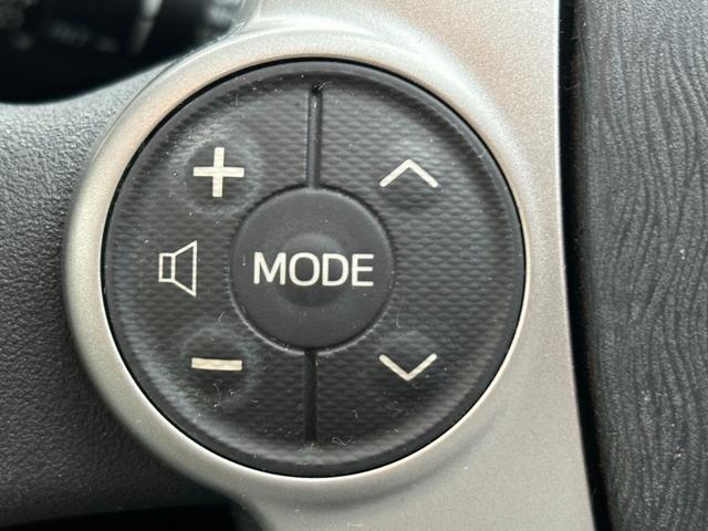 アクア S 純正ナビ バックカメラ ETC プッシュスタート インテリキー オートマチックライト 社外15インチAW 禁煙車 ステアリングリモコン ワンセグ EVモード ECOモード(6枚目)