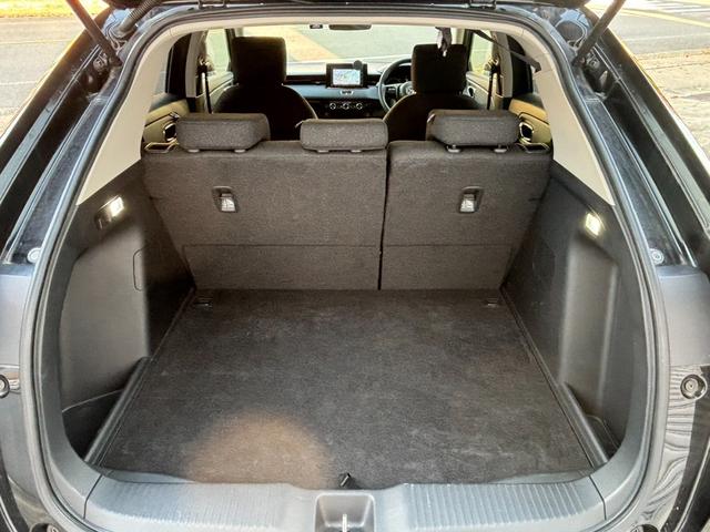 ヴェゼル ｅ：ＨＥＶ　Ｘ　純正ＳＤナビ　バックカメラ　ＥＴＣ　ドライブレコーダー　衝突軽減　Ｂｌｕｅｔｏｏｔｈ接続　プッシュスタート　インテリキー　レーダークルーズ　ＬＥＤヘッド　オートマチックライト（11枚目）