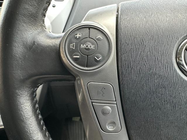 プリウスアルファ Ｓ　後期　禁煙車　アルパインＢＩＧＸナビ　フルセグ　ドライブレコーダー　Ｂｌｕｅｔｏｏｔｈ接続可能　バックカメラ　ＥＴＣ　スマートキー　１６インチアルミ（8枚目）