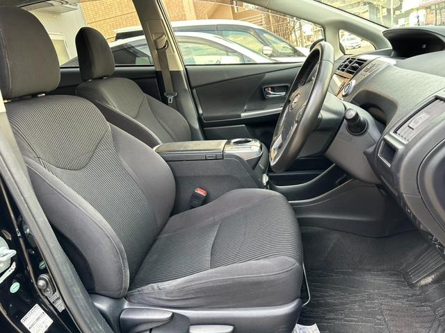 プリウスアルファ Ｓ　後期　禁煙車　アルパインＢＩＧＸナビ　フルセグ　ドライブレコーダー　Ｂｌｕｅｔｏｏｔｈ接続可能　バックカメラ　ＥＴＣ　スマートキー　１６インチアルミ（12枚目）