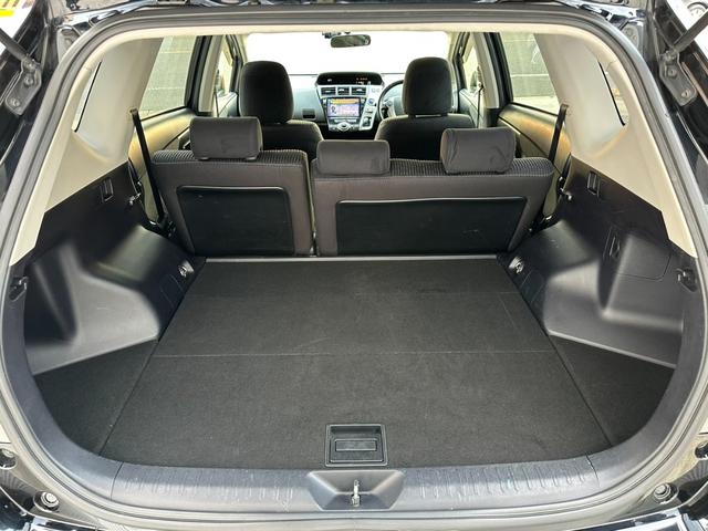 プリウスアルファ Ｓ　後期　禁煙車　アルパインＢＩＧＸナビ　フルセグ　ドライブレコーダー　Ｂｌｕｅｔｏｏｔｈ接続可能　バックカメラ　ＥＴＣ　スマートキー　１６インチアルミ（14枚目）