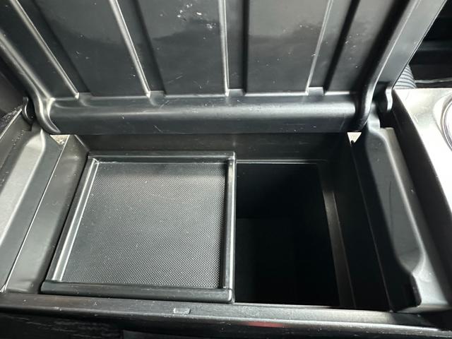 プリウスアルファ Ｓ　後期　禁煙車　アルパインＢＩＧＸナビ　フルセグ　ドライブレコーダー　Ｂｌｕｅｔｏｏｔｈ接続可能　バックカメラ　ＥＴＣ　スマートキー　１６インチアルミ（28枚目）