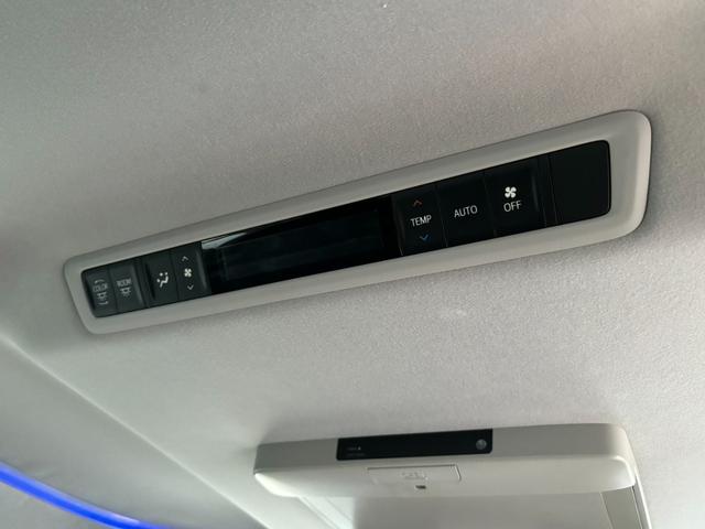 ヴェルファイア ２．５Ｚ　Ａエディション　９型ＳＤナビ　フリップダウンモニター　両側電動スライドドア　禁煙車　ＥＴＣ　バックカメラ　Ｂｌｕｅｔｏｏｔｈ接続　レーダークルーズコントロール　ステアリングリモコン　プッシュスタート　インテリキー（6枚目）