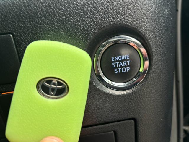 ヴェルファイア ２．５Ｚ　Ａエディション　９型ＳＤナビ　フリップダウンモニター　両側電動スライドドア　禁煙車　ＥＴＣ　バックカメラ　Ｂｌｕｅｔｏｏｔｈ接続　レーダークルーズコントロール　ステアリングリモコン　プッシュスタート　インテリキー（8枚目）