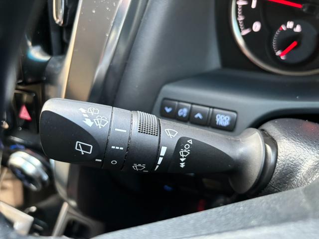 ヴェルファイア ２．５Ｚ　Ａエディション　９型ＳＤナビ　フリップダウンモニター　両側電動スライドドア　禁煙車　ＥＴＣ　バックカメラ　Ｂｌｕｅｔｏｏｔｈ接続　レーダークルーズコントロール　ステアリングリモコン　プッシュスタート　インテリキー（32枚目）