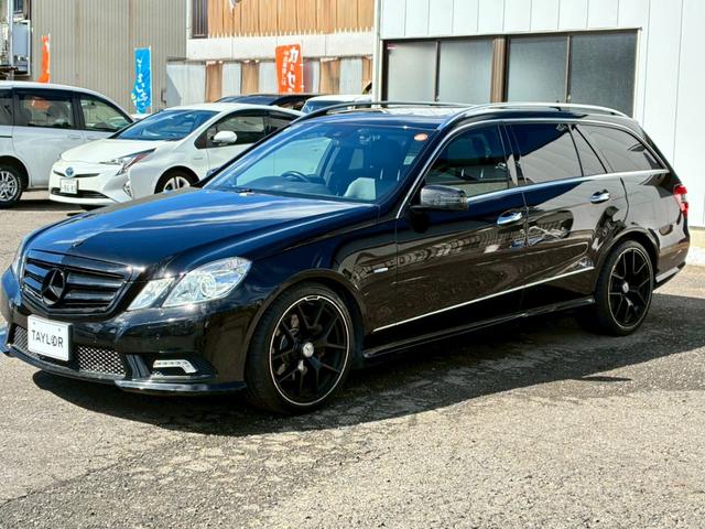 Ｅクラスステーションワゴン Ｅ３５０ブルテックアバンＧ　ＡＭＧスポーツＰＫＧ　ＡＩＳ鑑定済　純正ナビ　フルセグ　ブラックレザー　シートヒーター　社外１９ｉｎｃＡＷ　ＨＩＤヘッドライト　クリアランスソナー　パワーシート　シートメモリー　クルーズコントロール（5枚目）