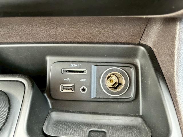 ジープ・チェロキー ウォーリアー　純正ナビ　バックカメラ　アダプティブクルーズコントロール　革シート　シートヒーター　パワーシート　パワーバックドア　ブラインドスポットモニター　Ｂｌｕｅｔｏｏｔｈ　アドバンスドブレーキアシスト（22枚目）