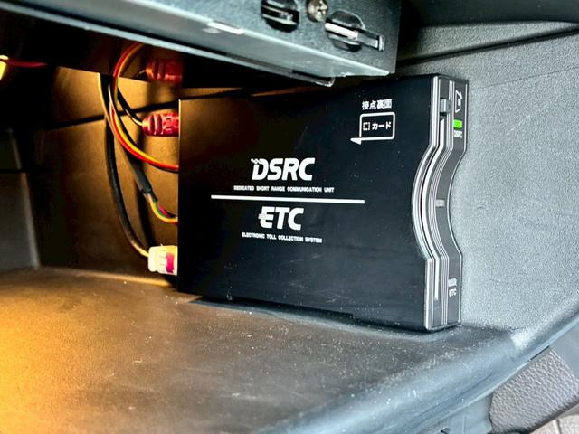 ジープ・チェロキー ウォーリアー　純正ナビ　バックカメラ　アダプティブクルーズコントロール　革シート　シートヒーター　パワーシート　パワーバックドア　ブラインドスポットモニター　Ｂｌｕｅｔｏｏｔｈ　アドバンスドブレーキアシスト（51枚目）