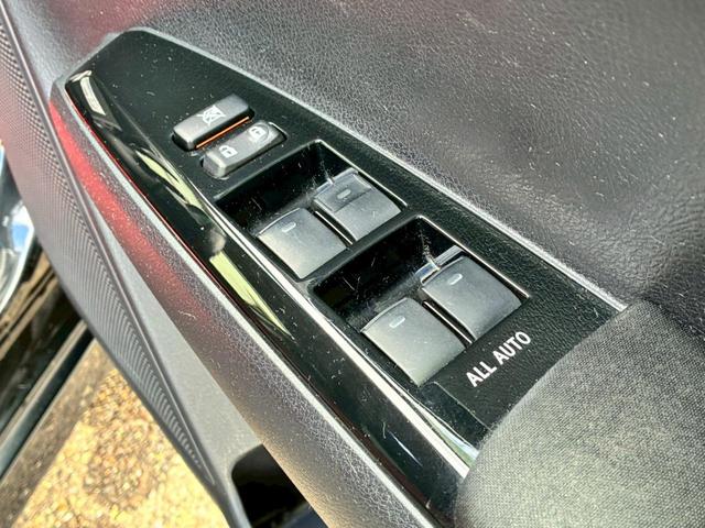 TOYOTA COROLLA FIELDER HYBRID G AEROTOURER WxB