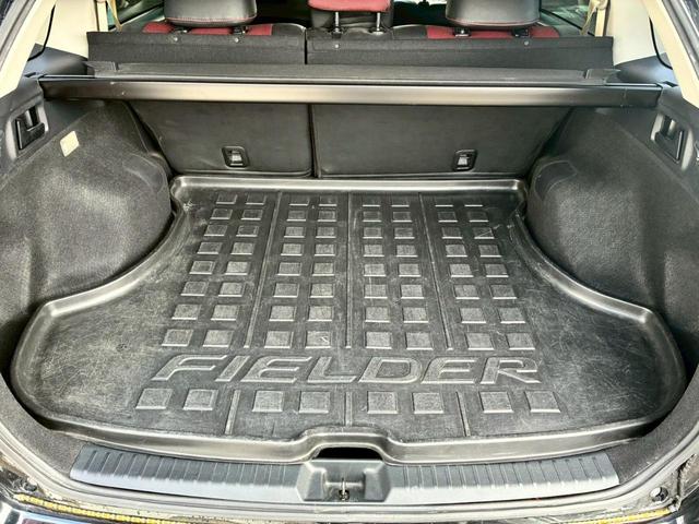 TOYOTA COROLLA FIELDER HYBRID G AEROTOURER WxB