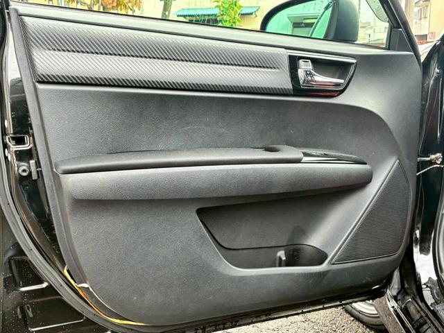 TOYOTA COROLLA FIELDER HYBRID G AEROTOURER WxB