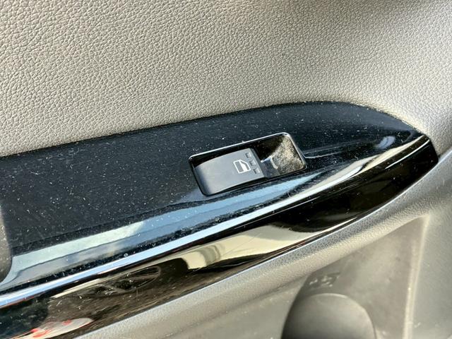 キャスト スポーツＳＡＩＩ　ターボ　修復歴無し　買取車　フルセグＴＶ　Ｂｌｕｅｔｏｏｔｈ　バックカメラ　ＥＴＣ　ＬＥＤライト　フォグ　オートライト　前席ヒーター付き　ハーフレザーシート　ＭＯＭＯステ　パドルシフト　衝突軽減装置（36枚目）