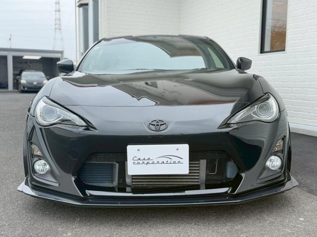 ８６ ＧＴ　エアロ　レカロシート　ＷＯＲＫＥ　ＭＯＴＩＯＮ１９インチＡＷ　ＢＬＩＴＺ車高調／３連メーター　ＭＯＭＯステアリング　社外ナビ　バックカメラ　ボンネットダンパー　ＶＡＬＥＮＴＩテールランプ／バックフォグ（23枚目）