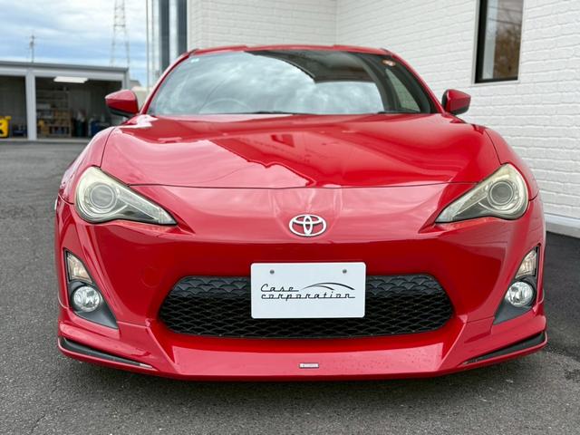 ８６ ＧＴ　モデリスタエアロ（Ｆ／Ｓ／Ｒ）　ＴＲＤハイレスポンススポーツマフラー　ＴＲＤマフラーガーニッシュ　ＴＲＤ車高調　純正１７インチＡＷ　純正ナビ　バックカメラ　フルセグＴＶ　ＥＴＣ　オートライト　ドラレコ（8枚目）