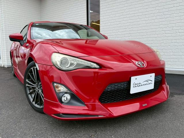 ８６ ＧＴ　モデリスタエアロ（Ｆ／Ｓ／Ｒ）　ＴＲＤハイレスポンススポーツマフラー　ＴＲＤマフラーガーニッシュ　ＴＲＤ車高調　純正１７インチＡＷ　純正ナビ　バックカメラ　フルセグＴＶ　ＥＴＣ　オートライト　ドラレコ（10枚目）