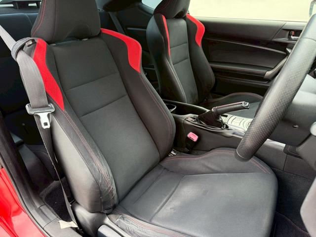 ８６ ＧＴ　モデリスタエアロ（Ｆ／Ｓ／Ｒ）　ＴＲＤハイレスポンススポーツマフラー　ＴＲＤマフラーガーニッシュ　ＴＲＤ車高調　純正１７インチＡＷ　純正ナビ　バックカメラ　フルセグＴＶ　ＥＴＣ　オートライト　ドラレコ（56枚目）