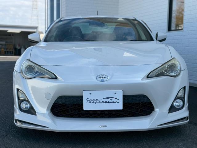 ８６ ＧＴ　モデリスタエアロ（Ｆ／Ｓ／Ｒ）　ブジツボ製マフラー　社外エアクリーナー　純正７インチナビ　フルセグＴＶ　ＥＴＣ　純正１７インチアルミホイール　オートライト　プッシュボタンスタート　スマートキー　ＬＥＤ（22枚目）