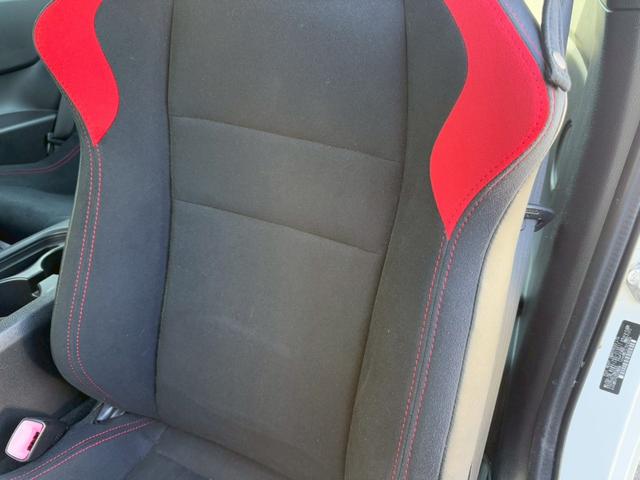 ８６ ＧＴ　モデリスタエアロ（Ｆ／Ｓ／Ｒ）　ブジツボ製マフラー　社外エアクリーナー　純正７インチナビ　フルセグＴＶ　ＥＴＣ　純正１７インチアルミホイール　オートライト　プッシュボタンスタート　スマートキー　ＬＥＤ（59枚目）