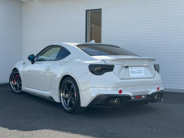 86 GT TRDエアロLED付(F/S/R/トランク) ブレンボブレーキ ADVANレーシングGT18インチアルミホイール ブリッツ車高調 GReddyステアリング ケンウッドナビ バックモニター オートライト(23枚目)