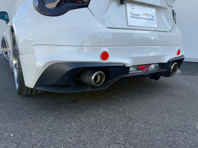 86 GT TRDエアロLED付(F/S/R/トランク) ブレンボブレーキ ADVANレーシングGT18インチアルミホイール ブリッツ車高調 GReddyステアリング ケンウッドナビ バックモニター オートライト(27枚目)