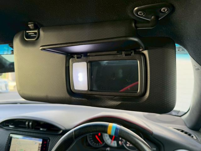 86 GT TRDエアロLED付(F/S/R/トランク) ブレンボブレーキ ADVANレーシングGT18インチアルミホイール ブリッツ車高調 GReddyステアリング ケンウッドナビ バックモニター オートライト(44枚目)