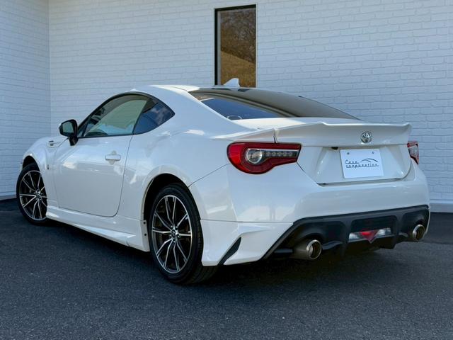 ８６ ＧＴ　モデリスタエアロ（Ｆ／Ｓ／Ｒ）　純正ナビ　フルセグＴＶ　バックカメラ　クルーズコントロール　ＬＥＤヘッドライト　純正１７インチアルミ　パドルシフト　オートライト　ＥＴＣ　スマートキー　プッシュスタート（24枚目）